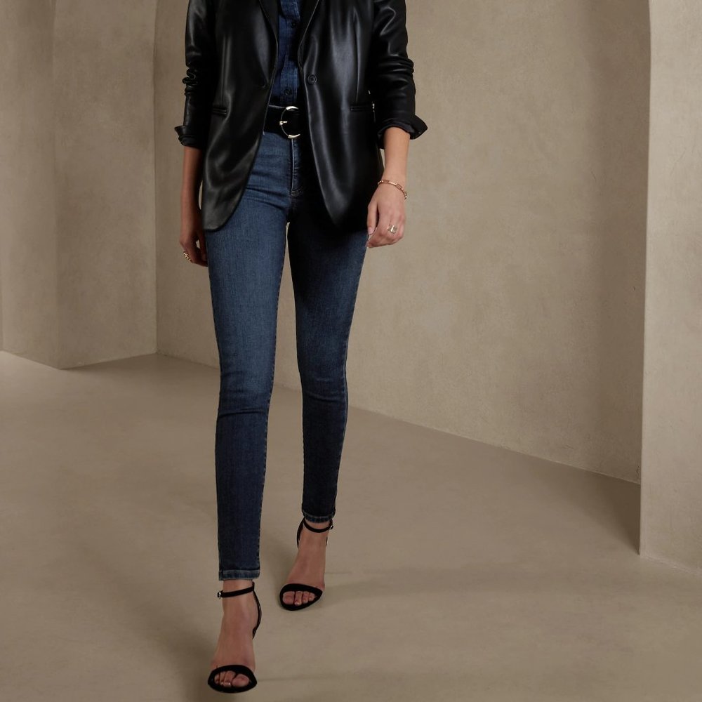 Banana Republic Universal Skinny Jean